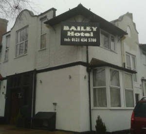 Ons hotel voor de komende dagen (foto: Rick Steuten)